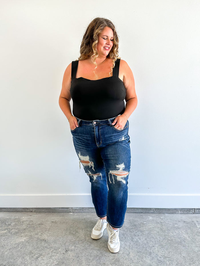 I tried the same size jeans from eight shops to prove how