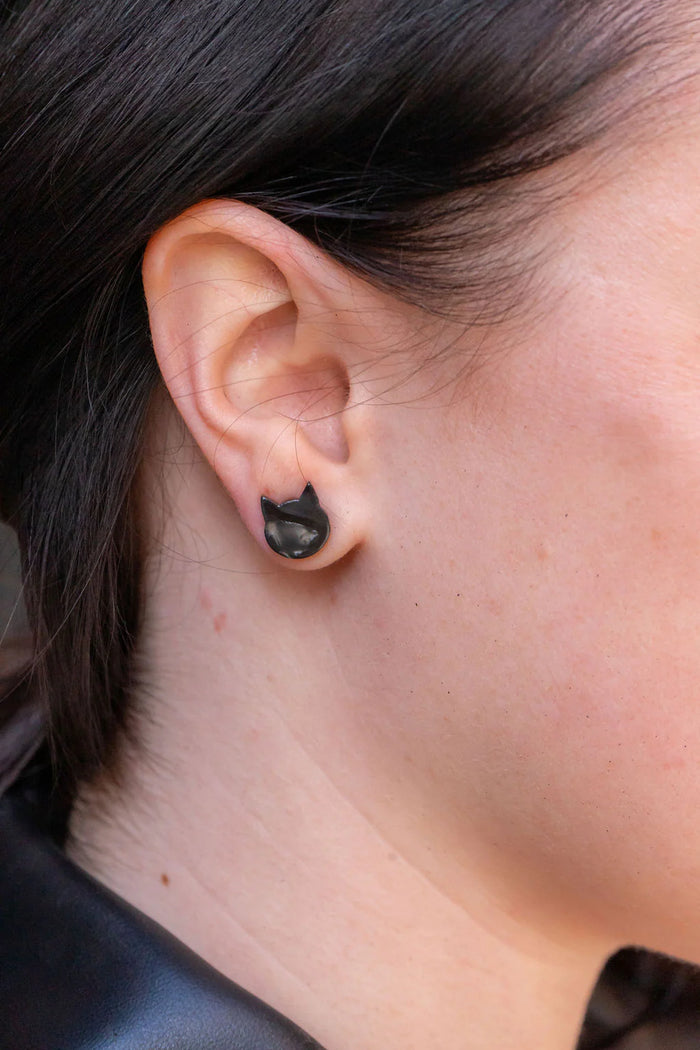 Cat Studs- Black