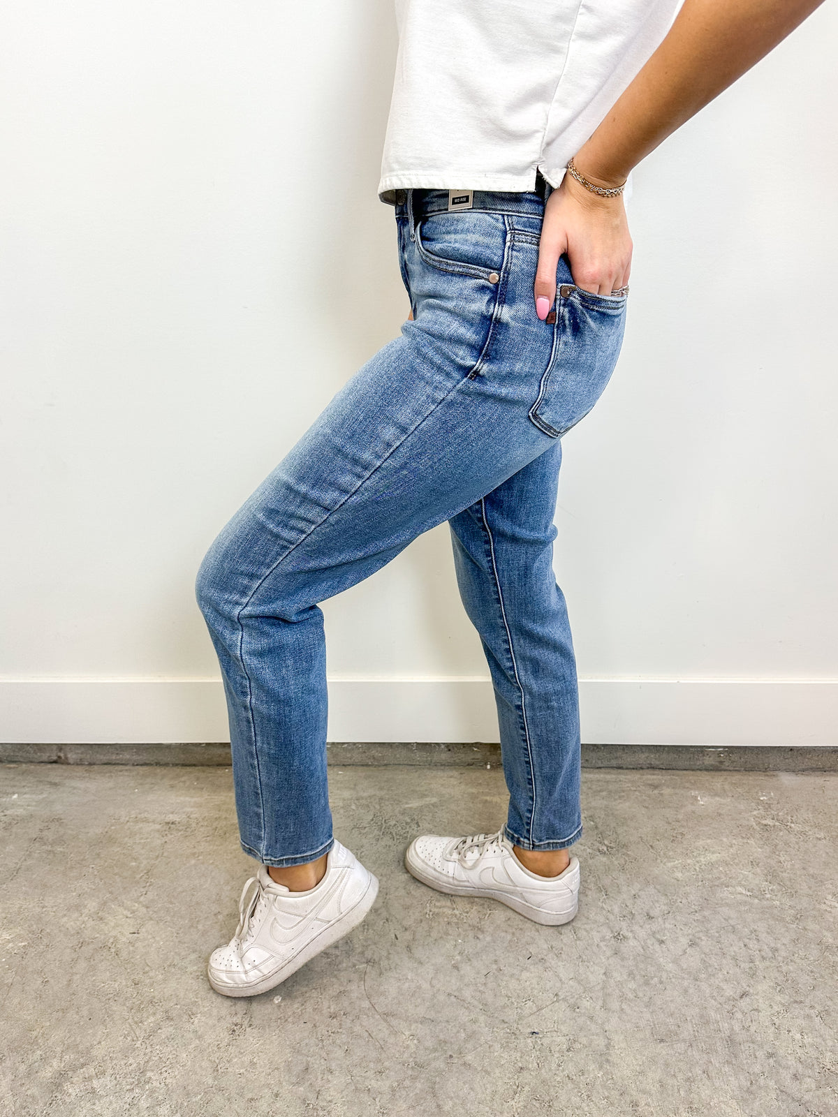 Judy Blue Vintage Wash Slim Fit Jeans