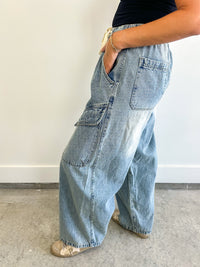 Cargo Barrel Jeans