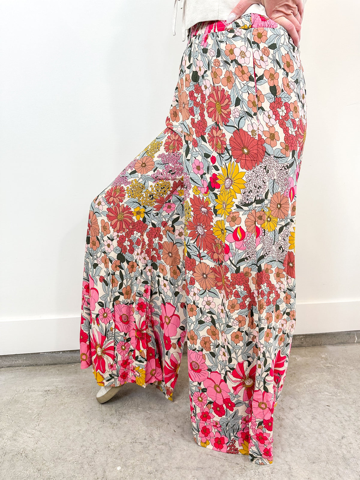 Floral Wide Leg Pants