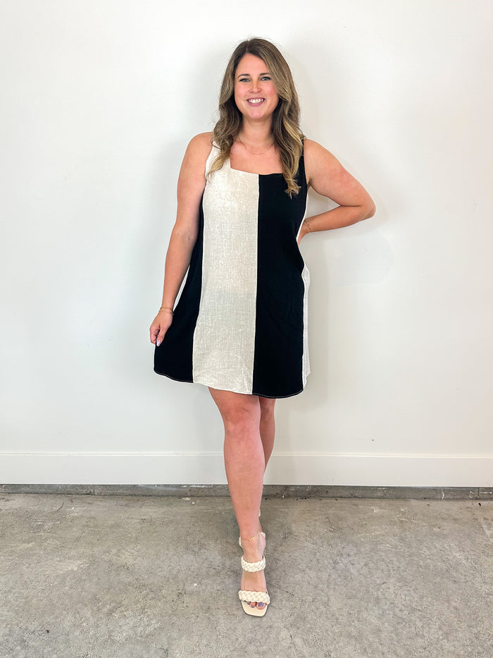 Cosmopolitan Linen Dress