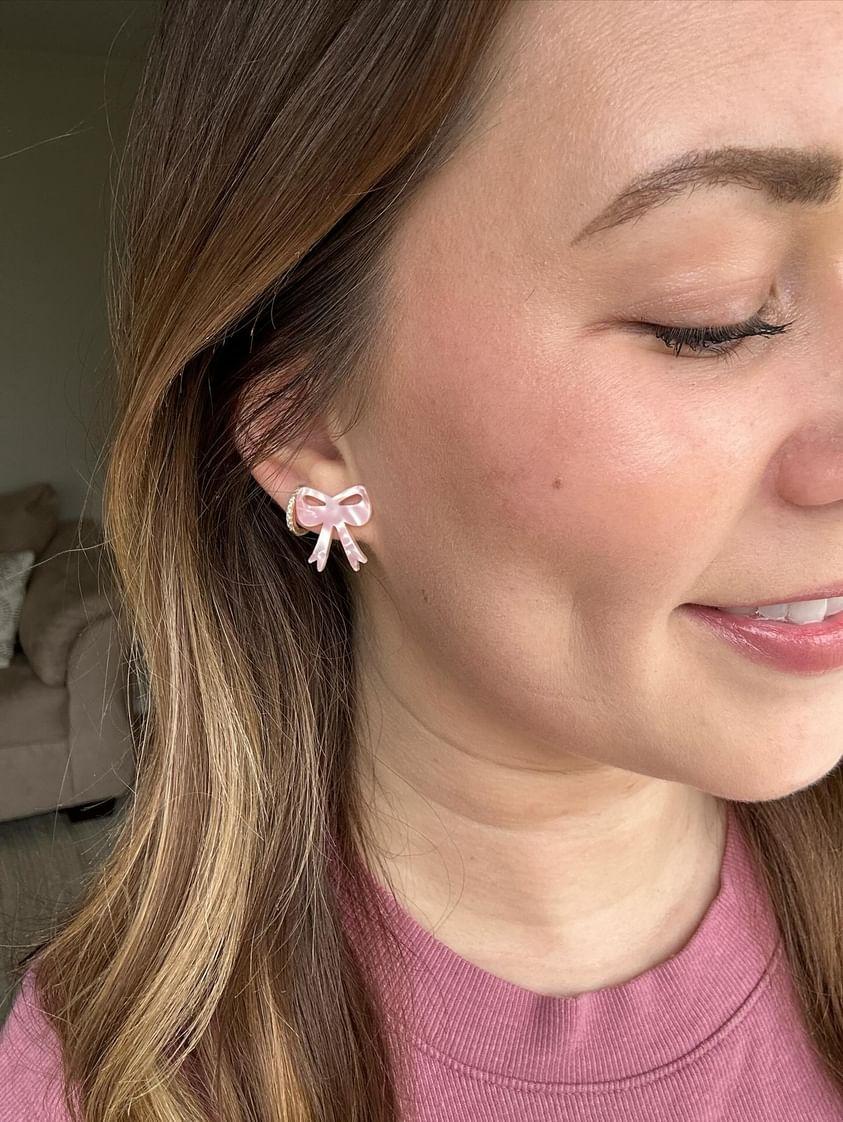 Bow Studs- Pink