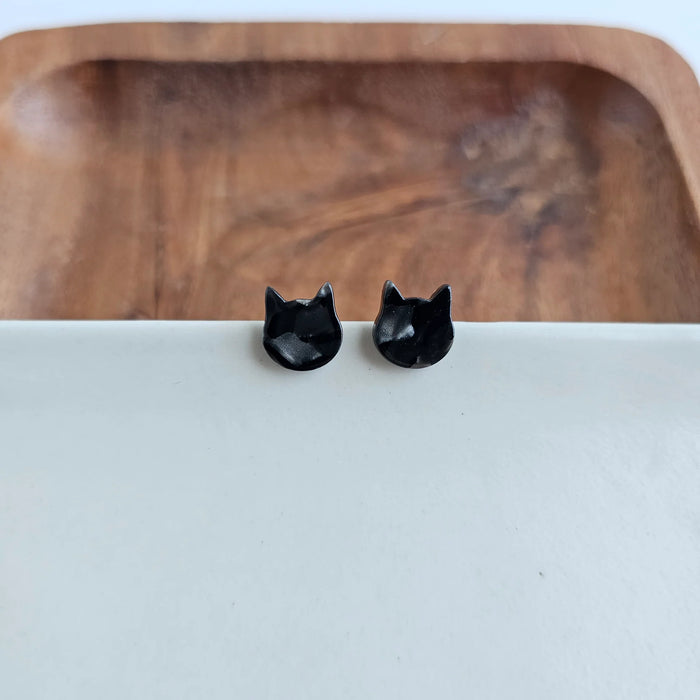 Cat Studs- Black