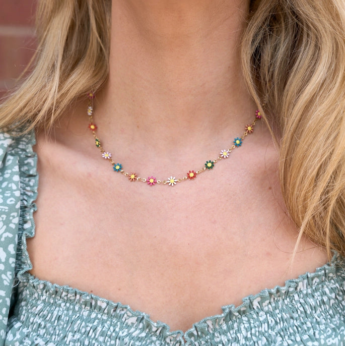 Daisy Multicolor Choker