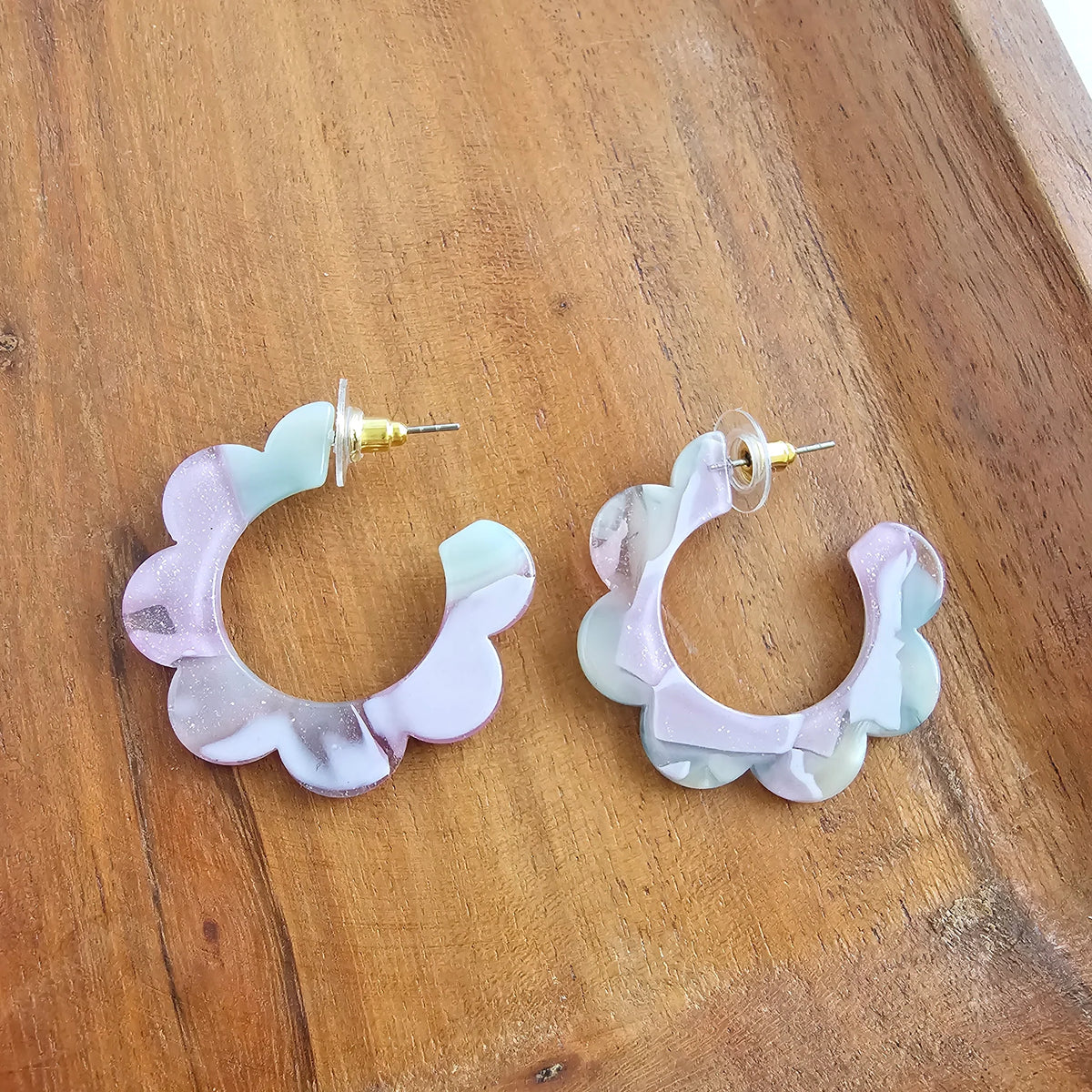 Flora Hoops - Lilac Quartz