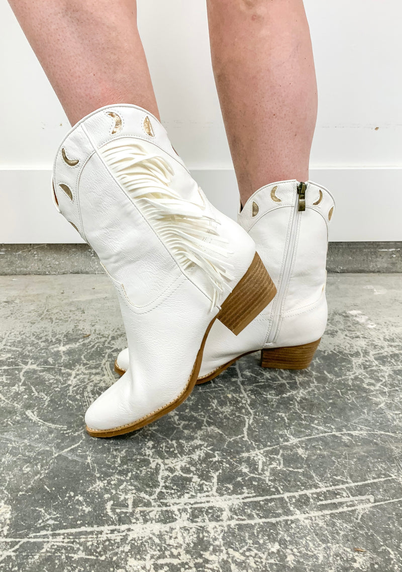 Phases Fringe Boots