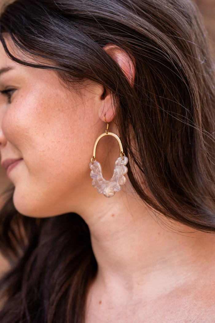 Scarlett Earrings- Taupe