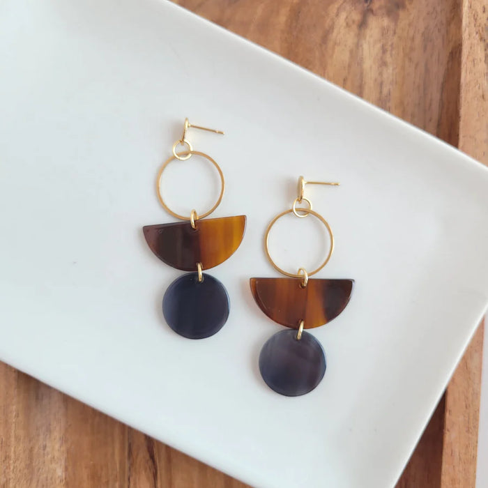 Wren Earrings- Walnut & Black